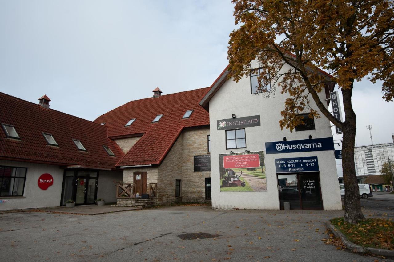 Aiakeskuse Hostel Rakvere Esterno foto