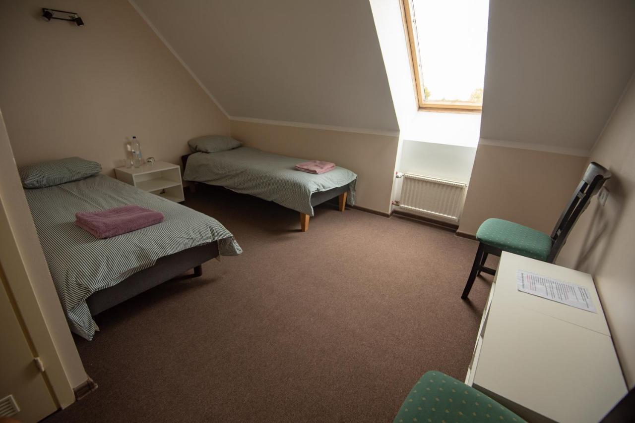 Aiakeskuse Hostel Rakvere Esterno foto