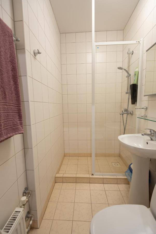 Aiakeskuse Hostel Rakvere Esterno foto