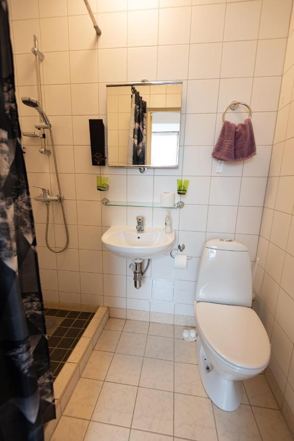 Aiakeskuse Hostel Rakvere Esterno foto